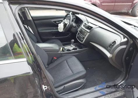 2017 Nissan Altima 2.5 S z USA, uszkodzony, nr VIN 1N4AL3AP5HC159766